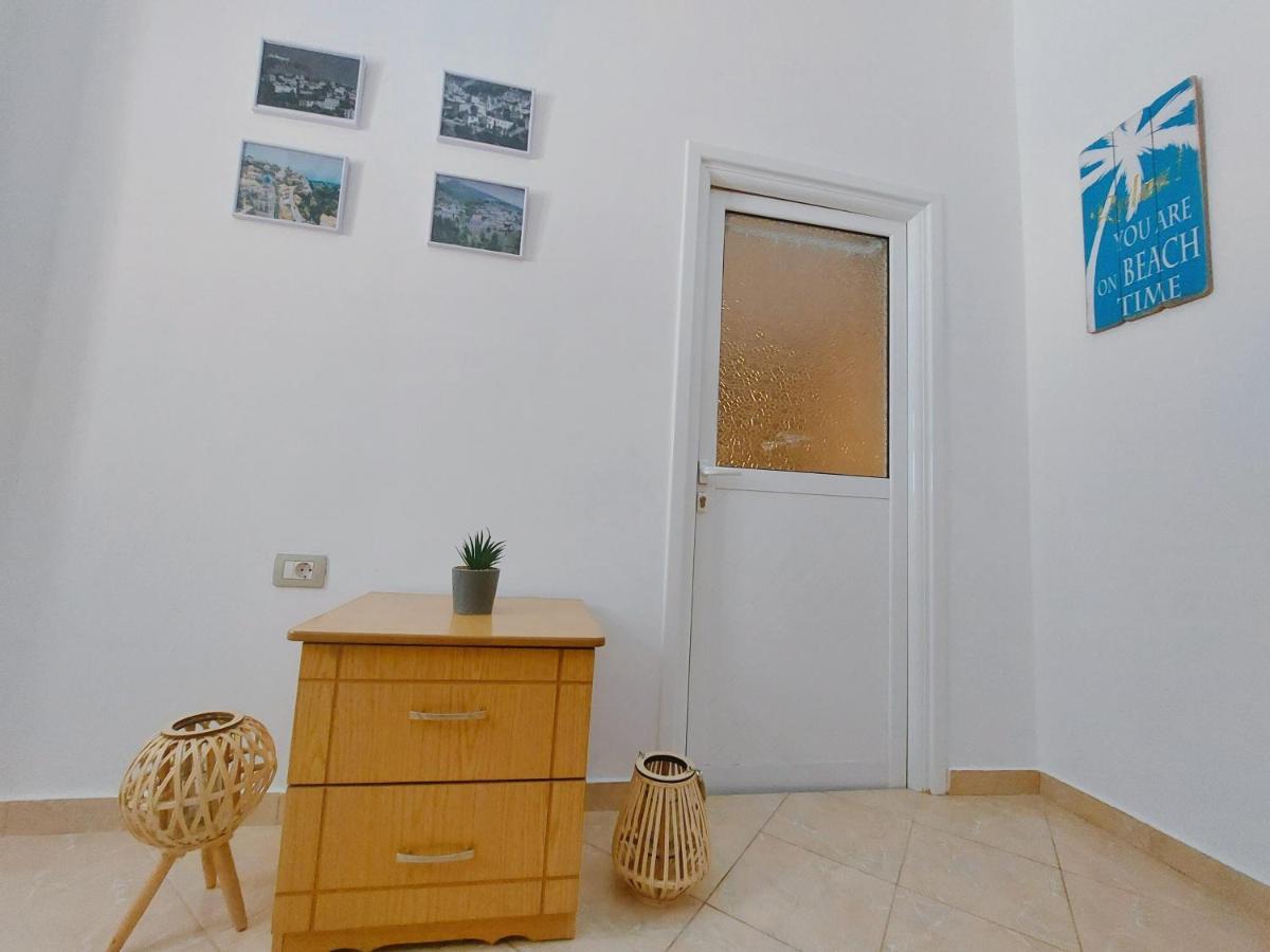 Orange Guest House Dhermi Exterior photo